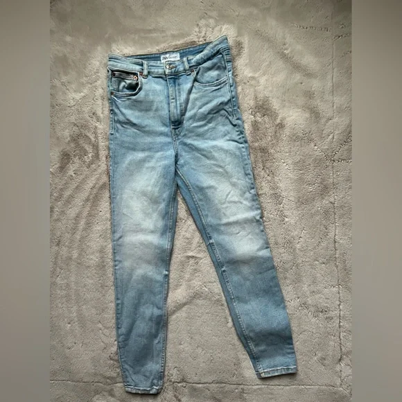 Zara Jeans - Picture 3 of 3